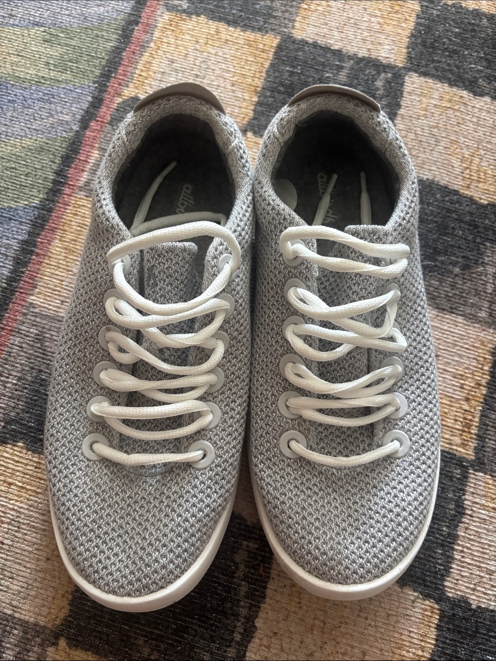 Allbirds Light Gray Knit Casual Sneakers - Comfortable Everyday Shoes